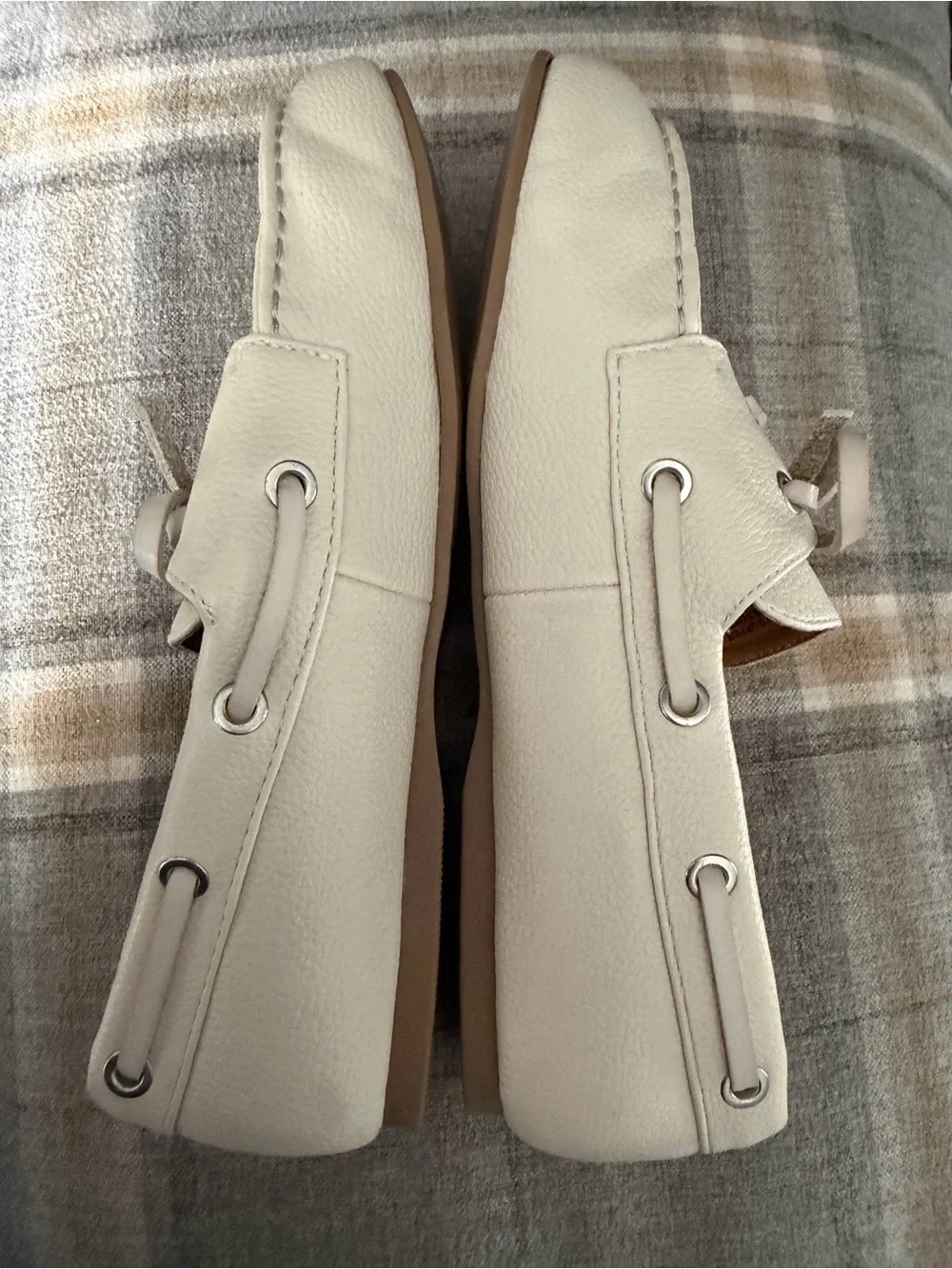 Universal Thread Men's Cream/Tan Boat Shoes